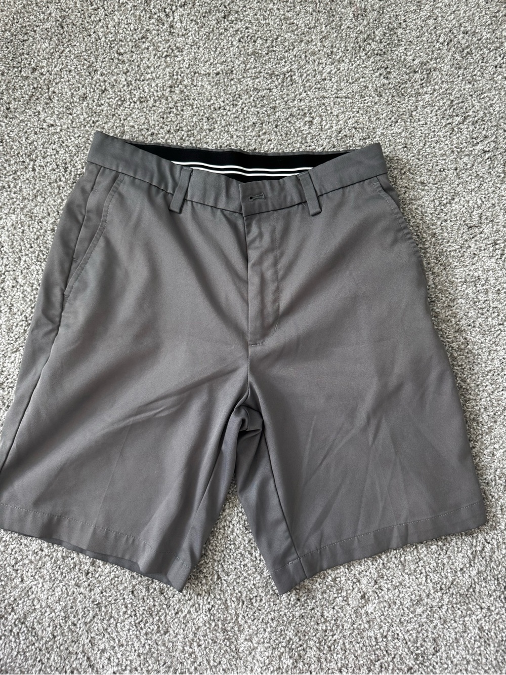 Amazon Essentials Men's Charcoal Flat Front Shorts